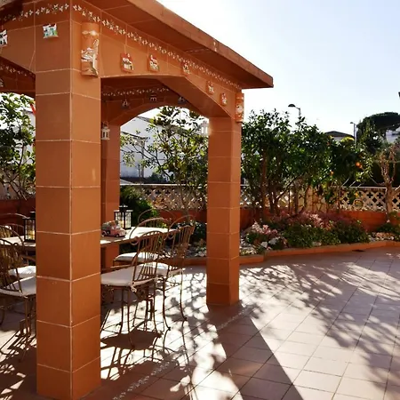 Homeholidaysrentals Cordial *