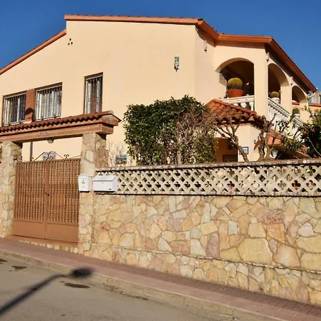 Homeholidaysrentals Cordial