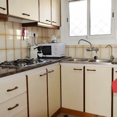 Homeholidaysrentals Cordial Pineda de Mar